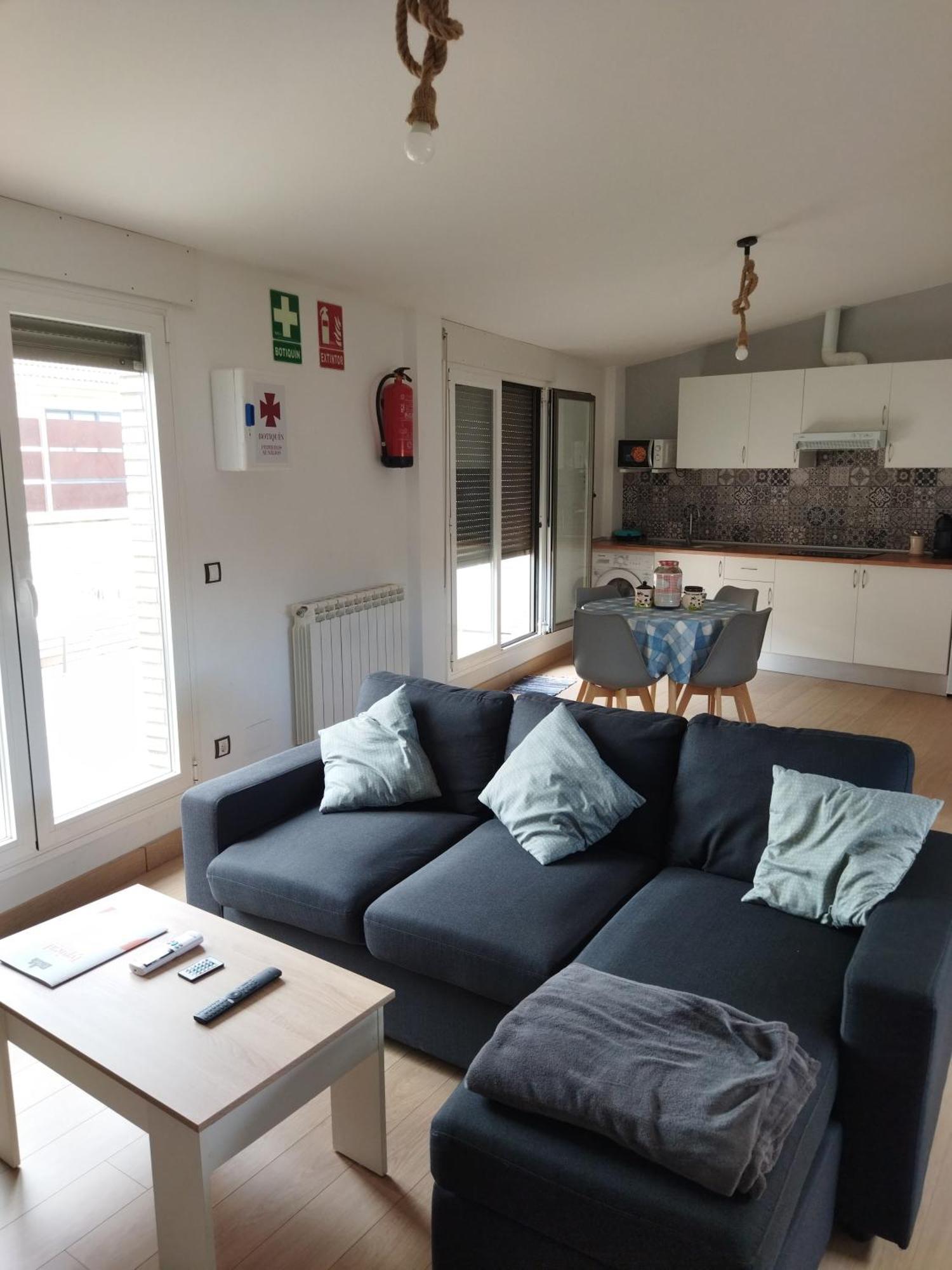 Atico Entero Con Habitacion En 코렐라 외부 사진