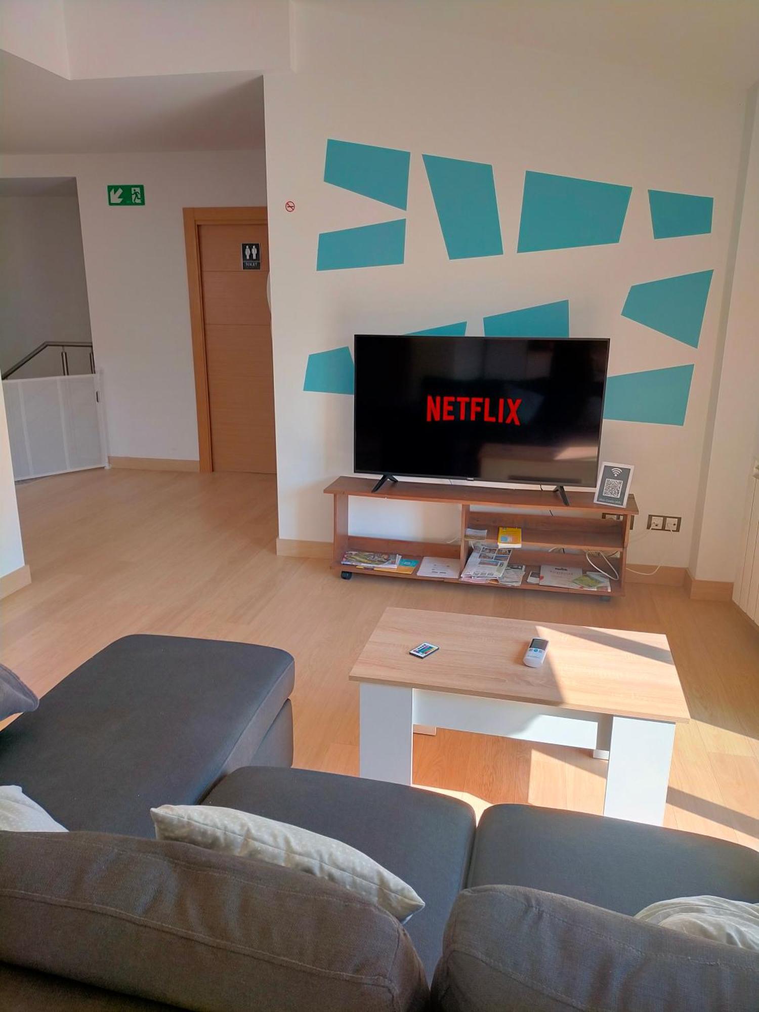 Atico Entero Con Habitacion En 코렐라 외부 사진
